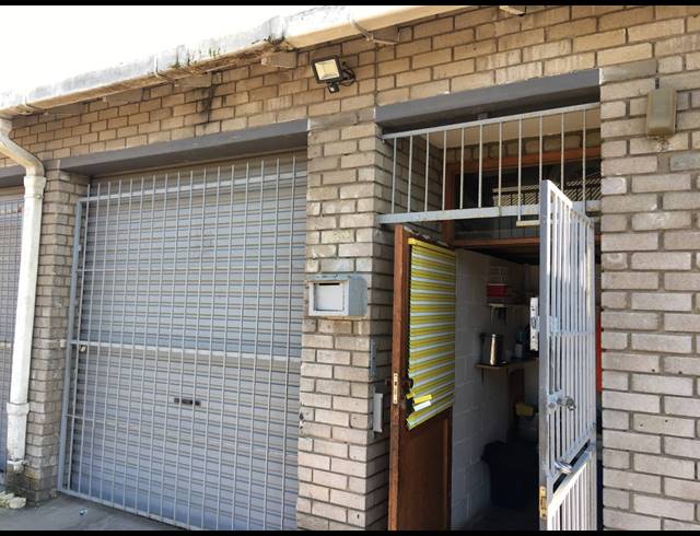 113M² WAREHOUSE FOR SALE IN BRACKENFELL INDUSTRIAL